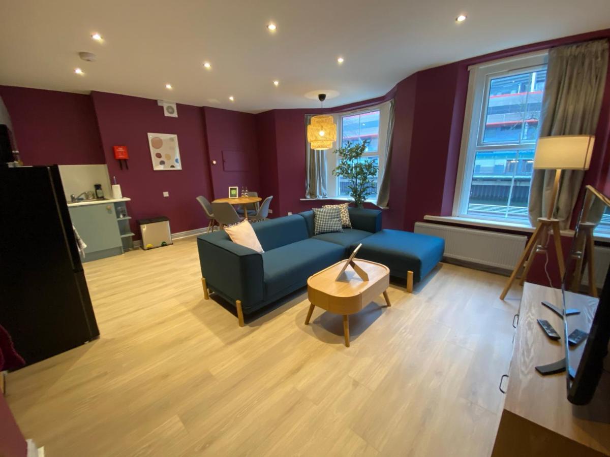Aaron Wise - 17 Fitzhamon Apartments Cardiff Exterior foto